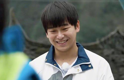 彭昱畅最新恋情爆料,新恋情引网友热议,甜蜜互动引猜测 第1张 彭昱畅最新恋情爆料,新恋情引网友热议,甜蜜互动引猜测 第1张